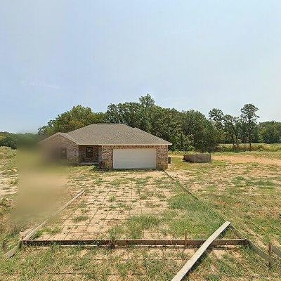 211 S Quillie Ave, Mount Pleasant, TX 75455