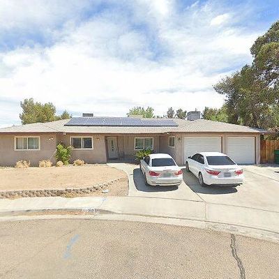 212 Apache Ln, Ridgecrest, CA 93555