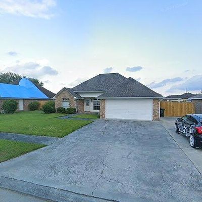 212 Westport Dr, Houma, LA 70360