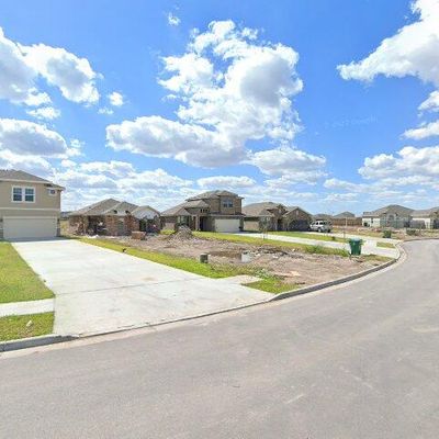 2121 Ocelot Trl, Brownsville, TX 78526