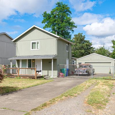 2127 Se 90 Th Ave, Portland, OR 97216