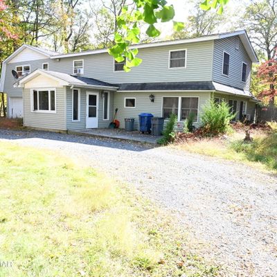 2128 Faratol Rd, East Stroudsburg, PA 18302