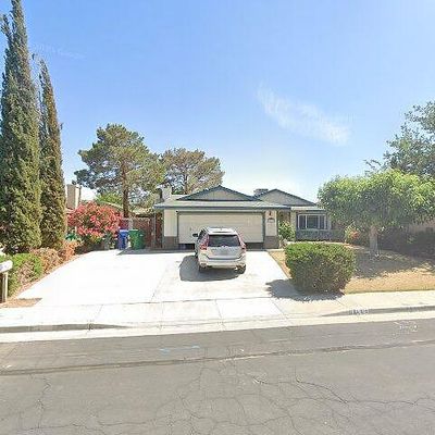 213 E Benson Ave, Ridgecrest, CA 93555