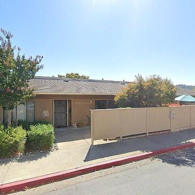 2148 Golden Rain Rd, Walnut Creek, CA 94595