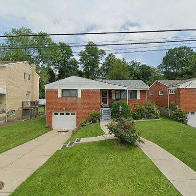 216 Maxwell St, Pittsburgh, PA 15205