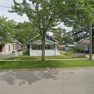 216 W Southern Ave, Muskegon, MI 49441