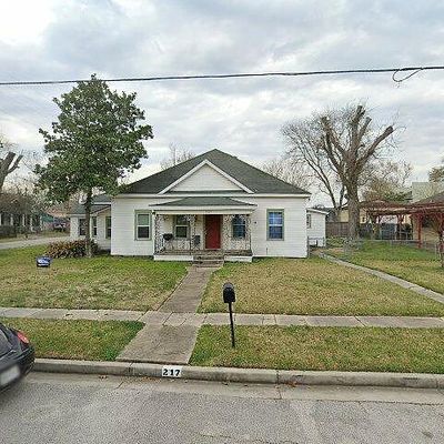 217 S Avenue B, Humble, TX 77338