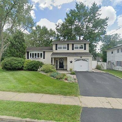 22 Normandy Rd, Flanders, NJ 07836