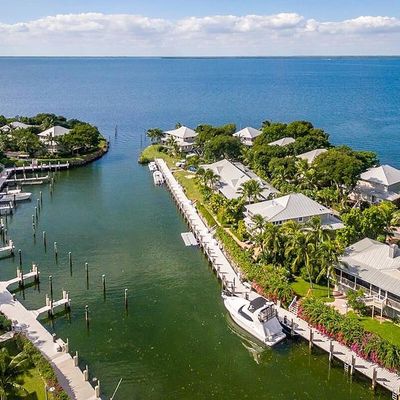 22 S Island Dr, Key Largo, FL 33037