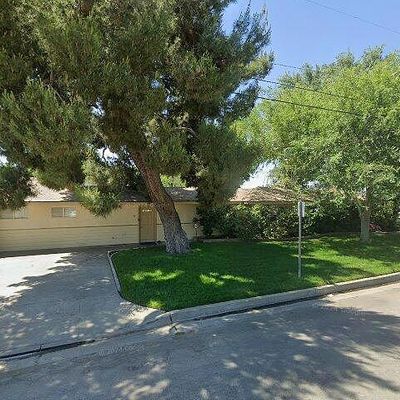 220 Oakbank Rd, Bakersfield, CA 93304