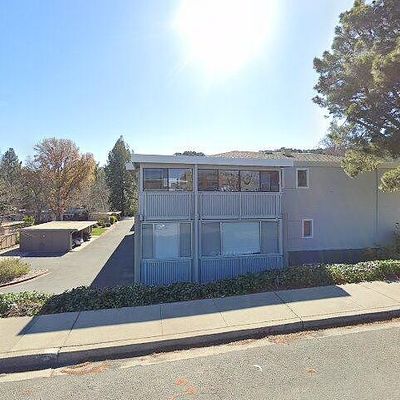 2200 Pine Knoll Dr, Walnut Creek, CA 94595