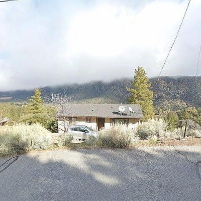 2200 Saint Anton Dr, Pine Mountain Club, CA 93222