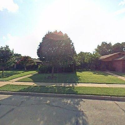 2203 Daniel Way, Carrollton, TX 75006