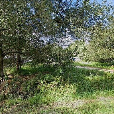 2207 33 Rd St Se, Ruskin, FL 33570