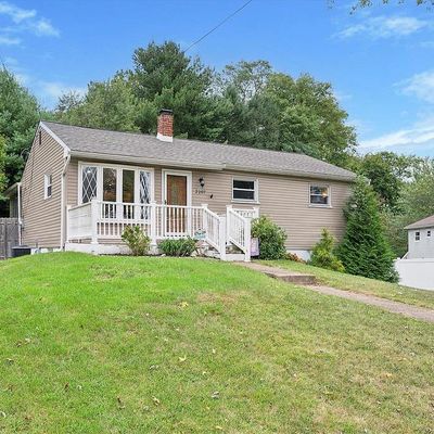 2207 Broomall St, Upper Chichester, PA 19061