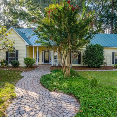 2207 Wilson Dr, Beaufort, SC 29902