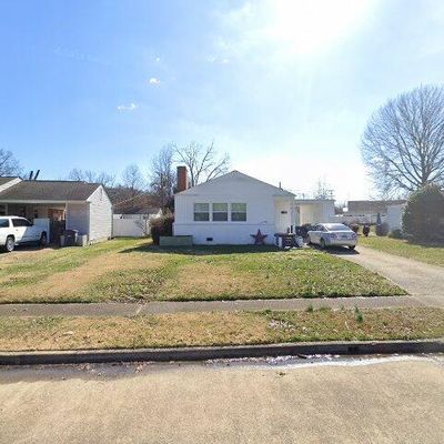 2208 Hermitage Dr, Kingsport, TN 37664