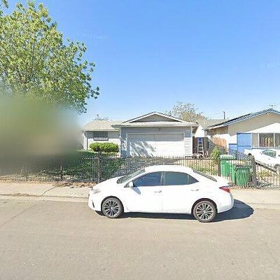 2215 S Sacramento St, Stockton, CA 95206