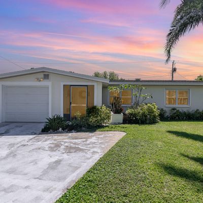 222 2 Nd St, Merritt Island, FL 32953