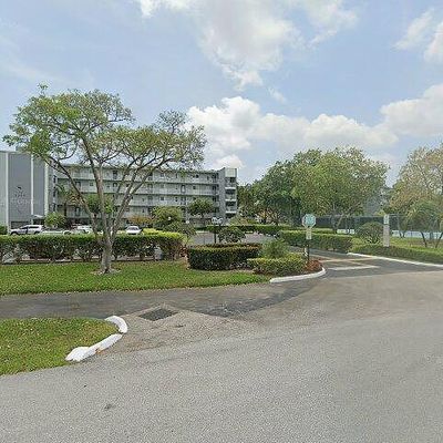 2220 N Cypress Bend Dr #508, Pompano Beach, FL 33069