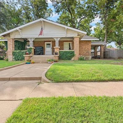 225 Featherston St, Cleburne, TX 76033