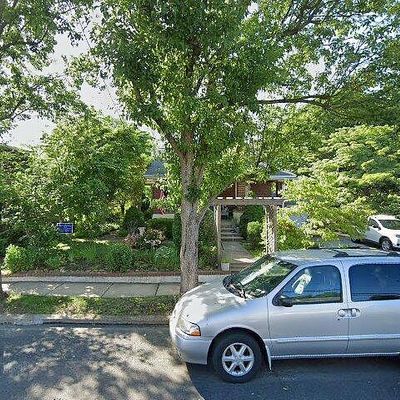 225 N Sylvania Ave, Jenkintown, PA 19046