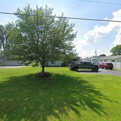 2252 Port Clinton Rd, Fremont, OH 43420