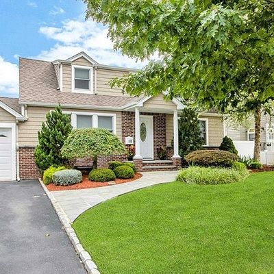 20 Hartland Ave, Emerson, NJ 07630