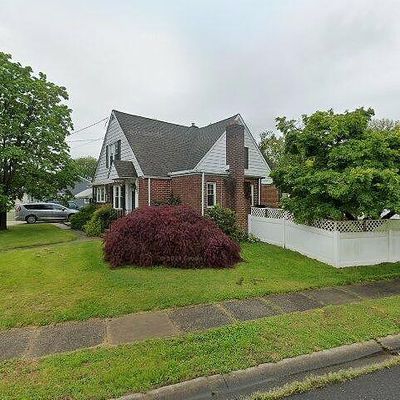 20 New York Ave, Burlington, NJ 08016