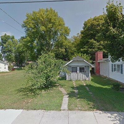 200 Monfort St, College Corner, OH 45003