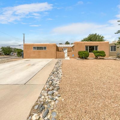 2001 Moon St Ne, Albuquerque, NM 87112