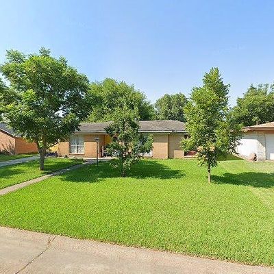 2006 17 Th Ave N, Texas City, TX 77590