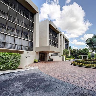 20080 Boca West Drive, Boca Raton, FL 33434