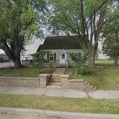 201 N Boardman St, Thorp, WI 54771