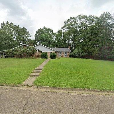 202 Royal Oak Dr, Clinton, MS 39056