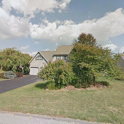 2024 Parkview Dr, Red Lion, PA 17356