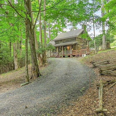 203 Quiet Pl, Todd, NC 28684