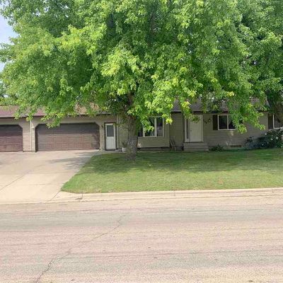 204 E South St, Janesville, MN 56048