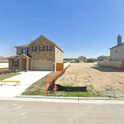 204 Robert Hightower Dr, Jarrell, TX 76537