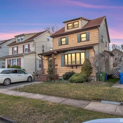 204 W Gibbons St, Linden, NJ 07036