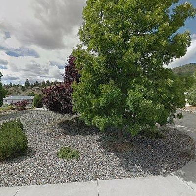 206 Green Heron Dr, Yreka, CA 96097