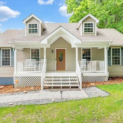 207 Driftwood Ct, Moneta, VA 24121