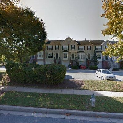 20824 Shamrock Glen Cir #1304, Germantown, MD 20874