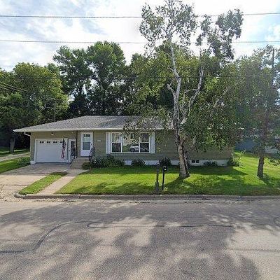 209 1 St St Nw, Pelican Rapids, MN 56572