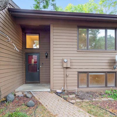 242 W Eagle Lake Dr, Maple Grove, MN 55369