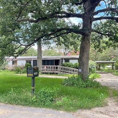 2442 Elmwood Dr, Wills Point, TX 75169