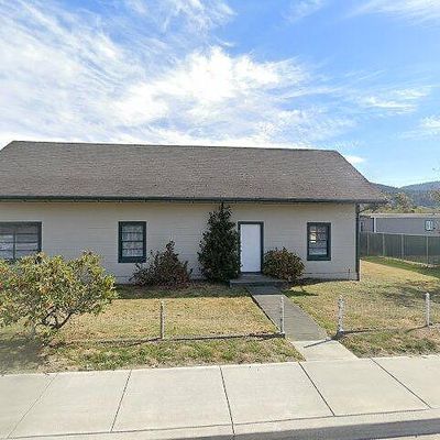 245 N Fred D Haight Dr, Smith River, CA 95567