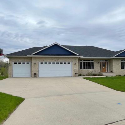 2460 Campbell Blvd, Worthington, MN 56187