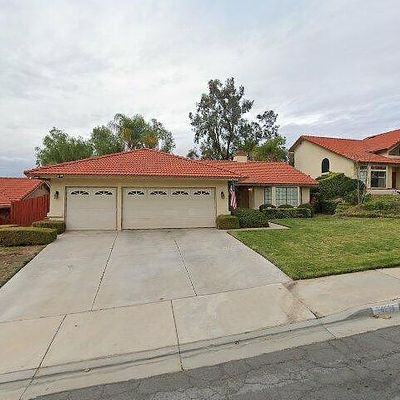 24654 Thornberry Cir, Moreno Valley, CA 92557