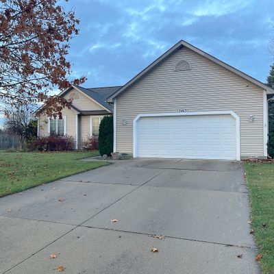 2465 Renfrew Way, Lansing, MI 48911